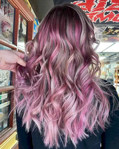 y2k Pink and White Highlights with Long Tousled Waves