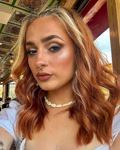 Retro Dark Ginger Hair with Blonde Front Pieces