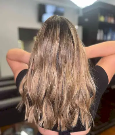 Strawberry Beige Blonde Balayage on Dark Hair