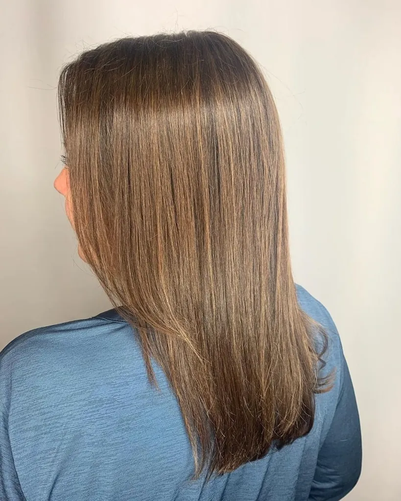 דגשים חלקיים נשיים ואורות נמוכים' title=