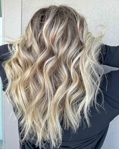 Multi-Dimensional Warm Beach Blonde Balayage for Mid-Length Choppy Hair