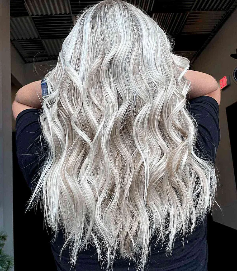 Lange Wellen mit Platin-Highlights' title=