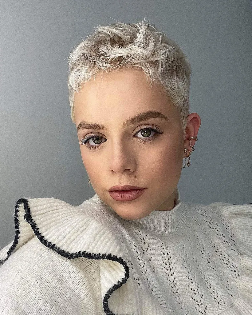 eisiger Platin-Pixie' title=