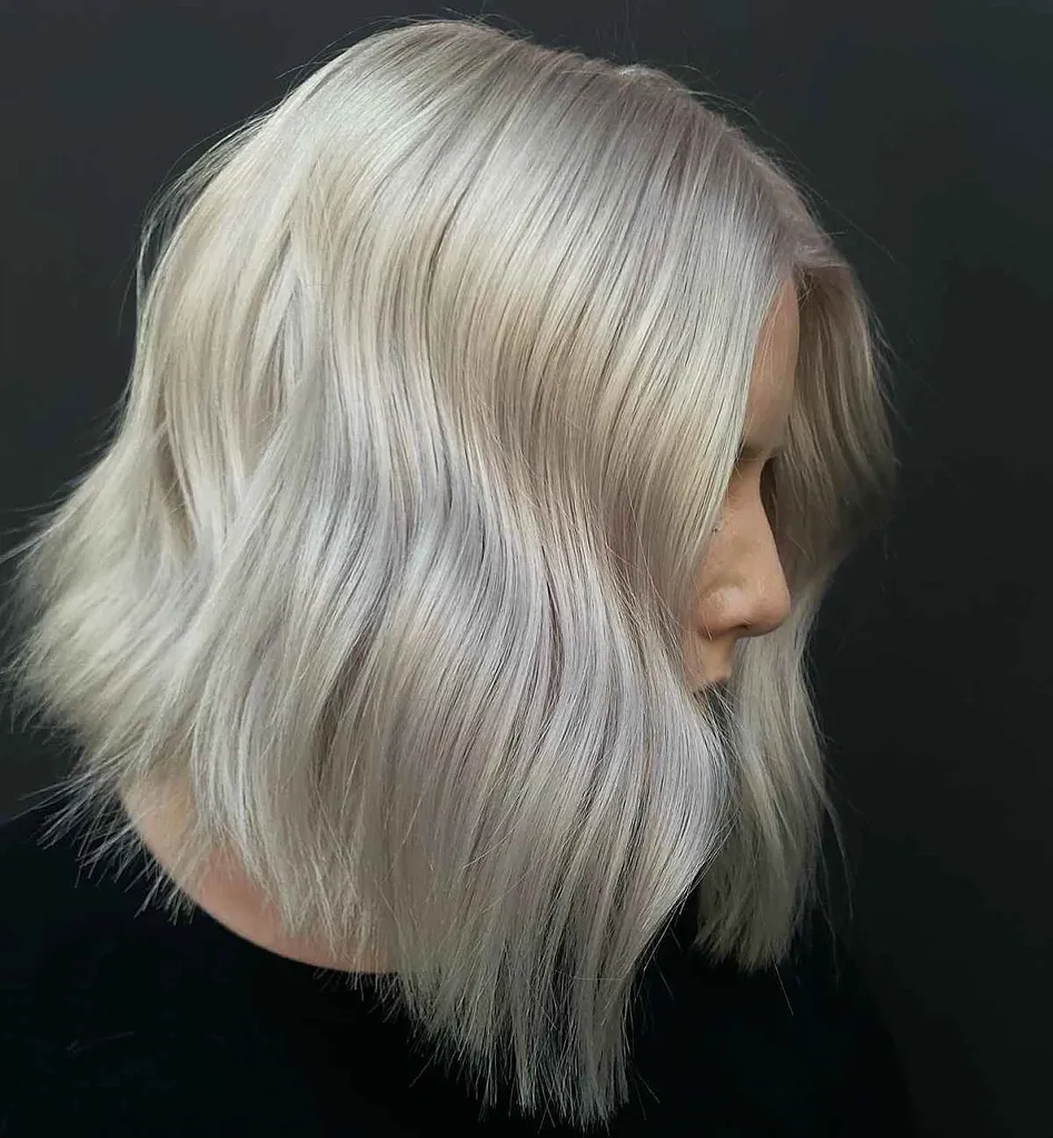 Atemberaubende Wellen in Champagnerblond' title=