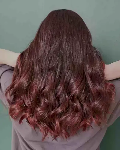 Medium Wavy Dark Red Hair for Girls