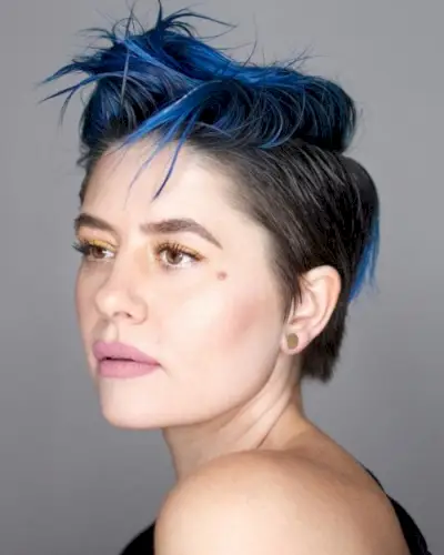 Bold Short Blue Crop