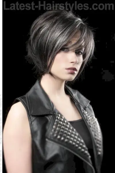 The Shattered Chin-Length Bob