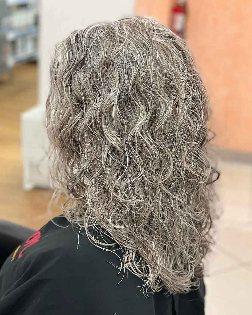 Multi-teksturert spiral Perm' title=