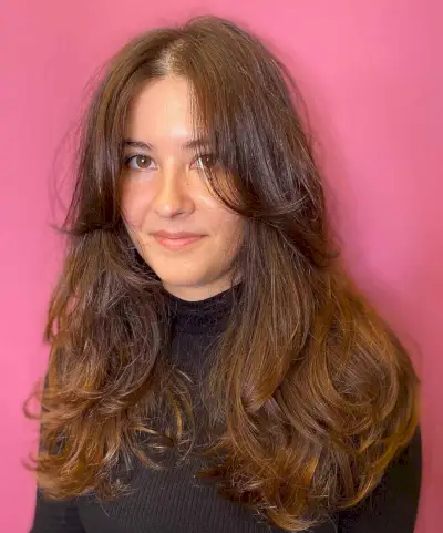 Slimming Haircut for Women with Chubby Faces