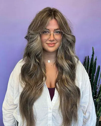 Very Long Wavy Mermaid Hair with Face-Framing Layers