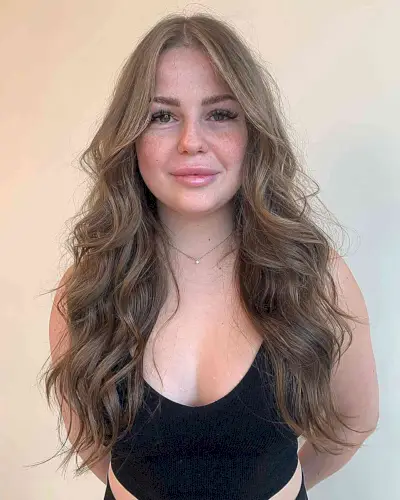 Long Voluminous Mermaid Layered Cut