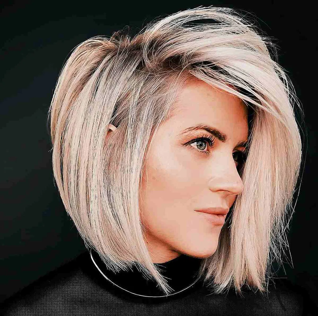 Bob s hlbokým okrajom a objemom' title=