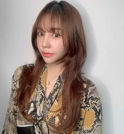 Beautiful Hime with Thin Bangs