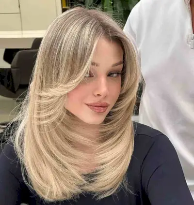 Los 47 peinados superiores para las caras en forma de corazón de 2024