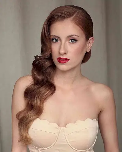 Red Carpet Casual Hair Sweep to the Side