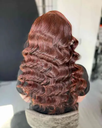 Longer Hollywood Bouncy Red Waves