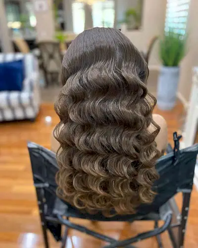 Long Retro Romantic Brown Hollywood Waves