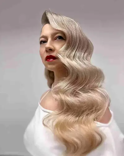 Big Hollywood Finger Waves Hairstyle for Long Tresses