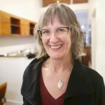 Face-Framing Cut for Older Women with Glasses