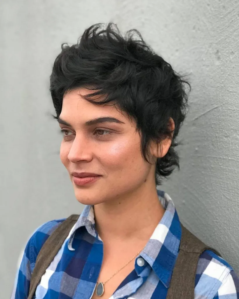 79 de cele mai bune coafuri pentru rărirea părului pentru a arăta și a se simți mai plin' title=