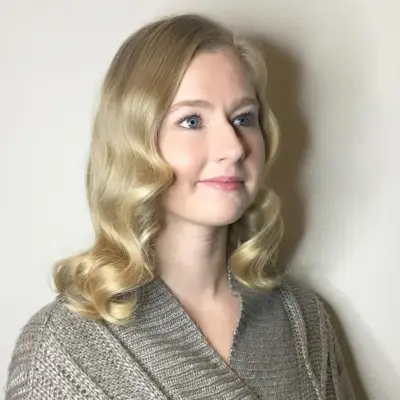 Glamorous Hollywood Deep Wave