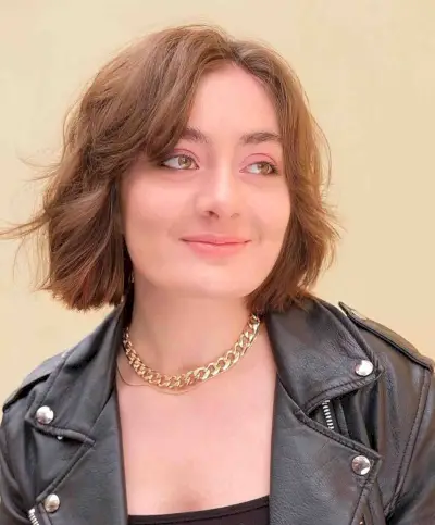 Flattering Layered Bob for a Huge Forehead