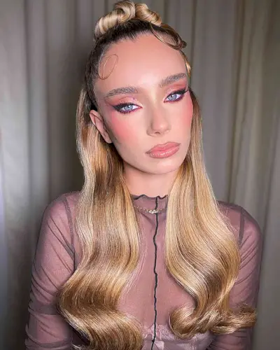 Half-Up Long Hair with 90s Sleek Spiral Twists