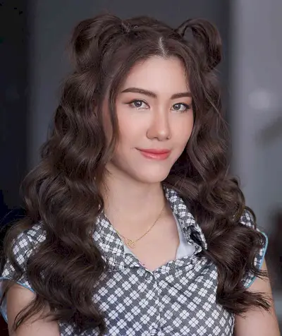 Vintage y2k Brown Soft Waves with Half Mini Ponytails for Long Hair