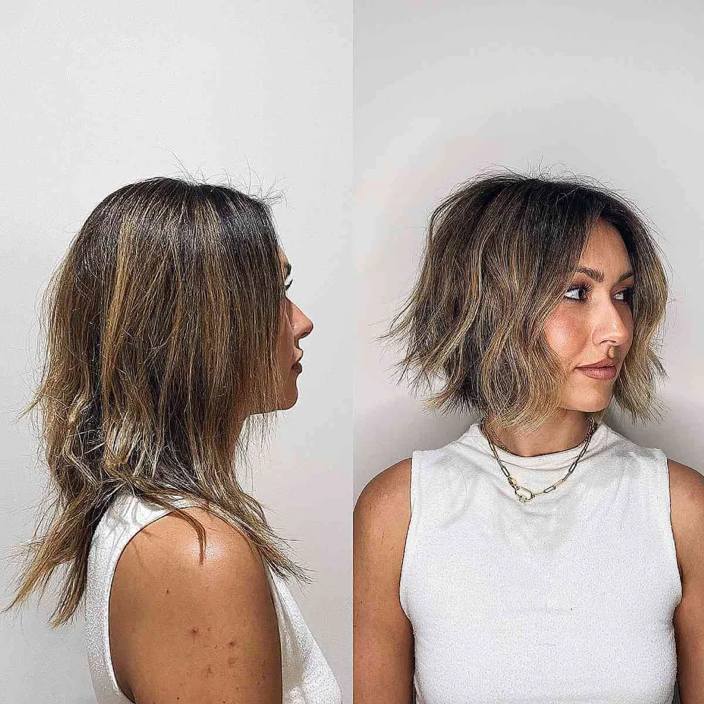 Bob corto y elástico para rostros con forma de corazón' title=