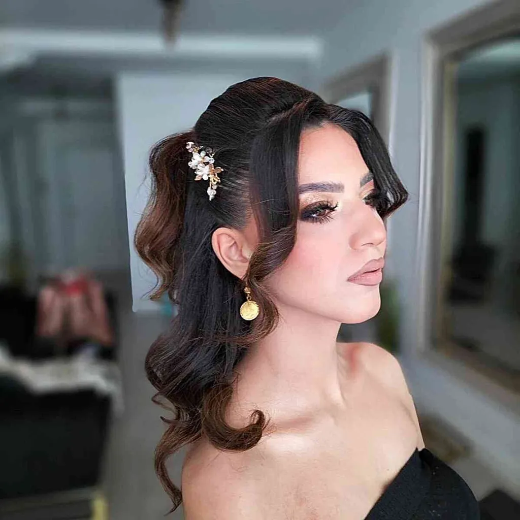 34 תסרוקות סיום חמודות וקלות לבנות