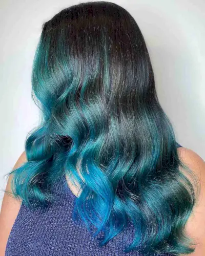 Blended Teal and Turquoise on Brunette Hair for Winter