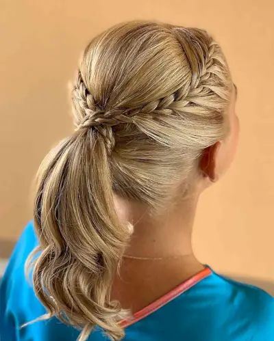 Mid-Length Ponytail and Braids Hawaiian Hairstyle
