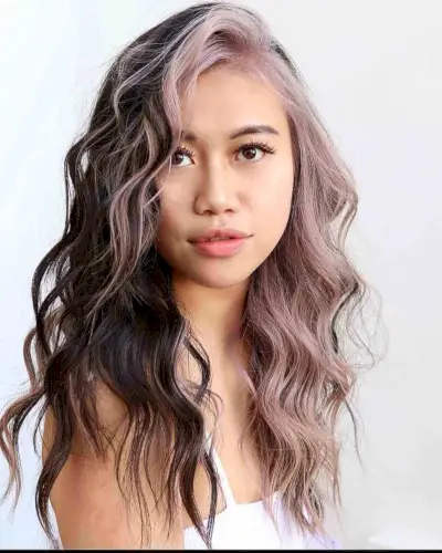 Two-Toned Hair with Beach Waves