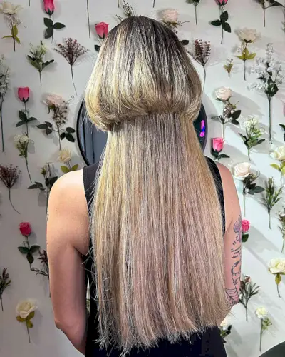 Straight Jellyfish Cut for Rooted Blonde Long Hair