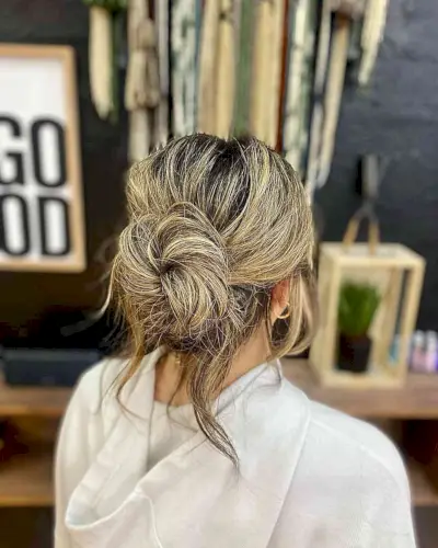 Cowgirl-Style Loose Bun on Thick Hair