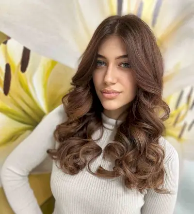 Curled Vintage Glam Styles