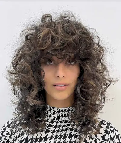 Mid-length Curly Shag