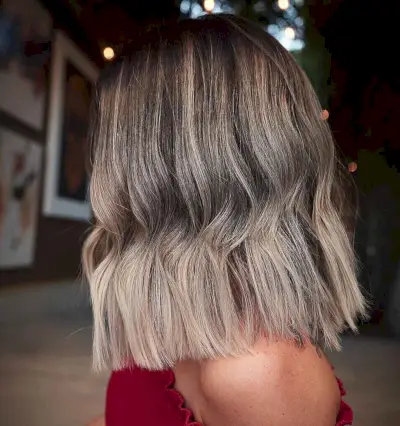 Blunt Cut with Blended Highlights