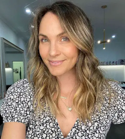 Summertime Golden Balayage on Mid-Length Hair