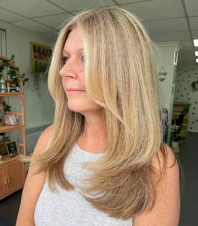 Medium-to-Long Golden Blonde Rachel Hair for Mature Women
