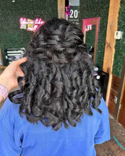 Voluminous Curls for Medium Half Upstyle on Female Graduates