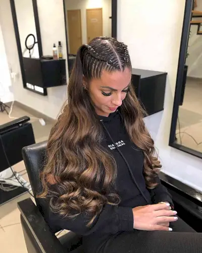 Two-Braid and Middle Part Graduation Style with Rings for Long Waves