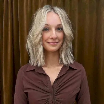 Shoulder-Length Blunt Cut for Thin Hair