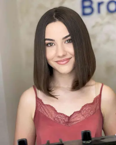 51 Le idee più chiare di capelli lisci per questo aspetto ultra elegante