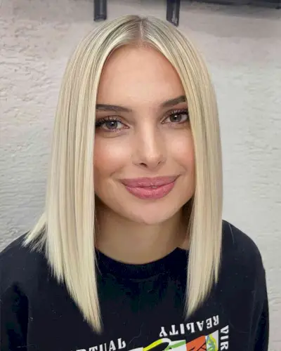 Soft Creamy Blonde Lob for Fine Straight Hair