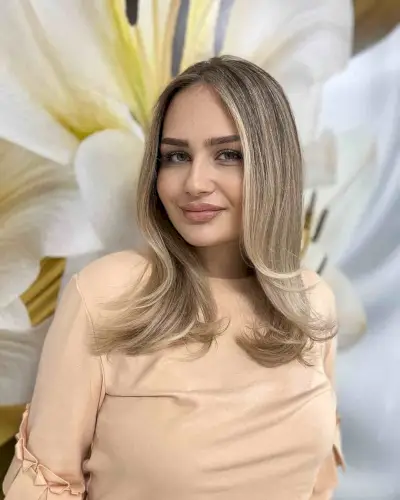 Cute Flipped Ends for Fine Straight Hair