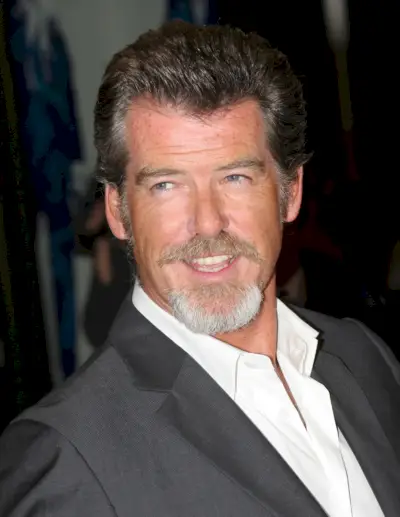 수염 피어스 브로스넌