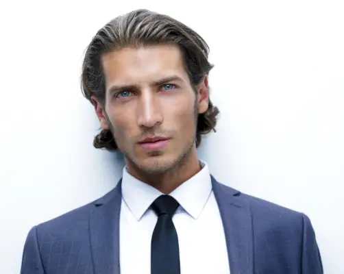 Coiffure Slick Back Flow Pour Hommes