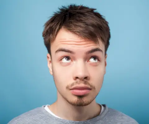 Crop texturizado con flequillo para hombre