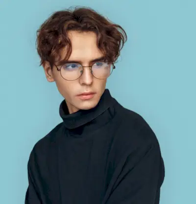 bølget hår menn midtdel kort